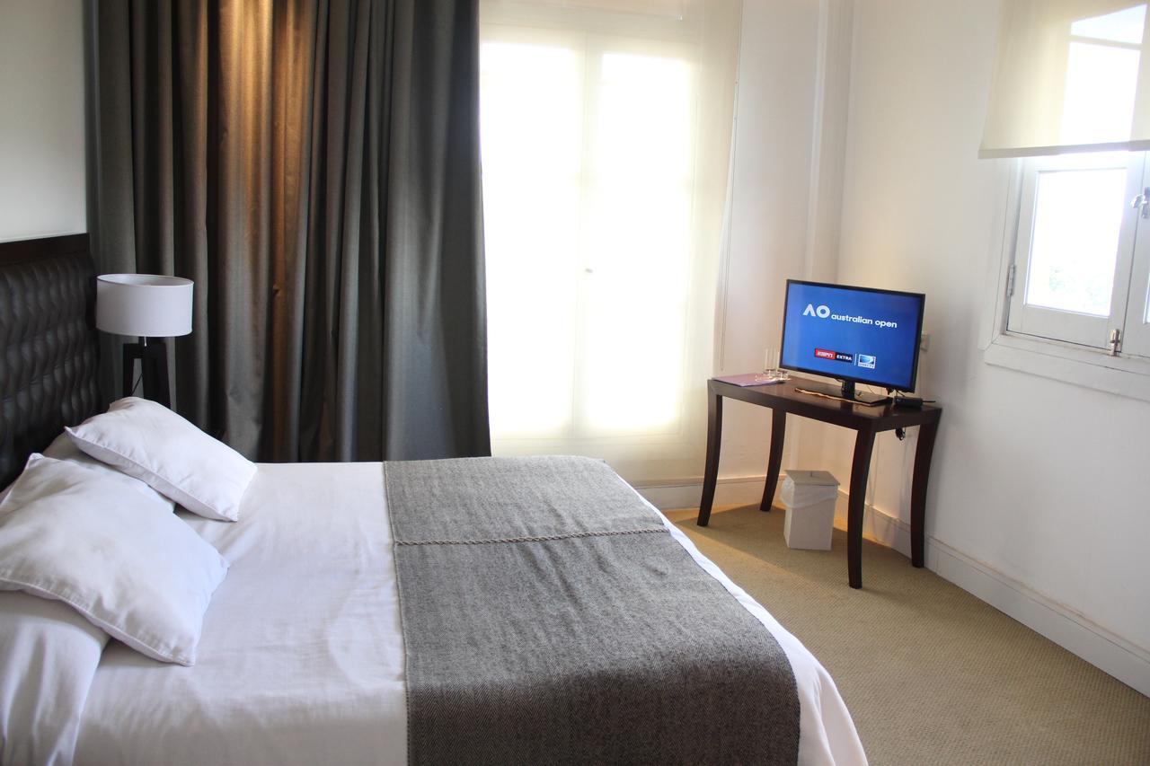 Real Hotel Lujan Exterior photo