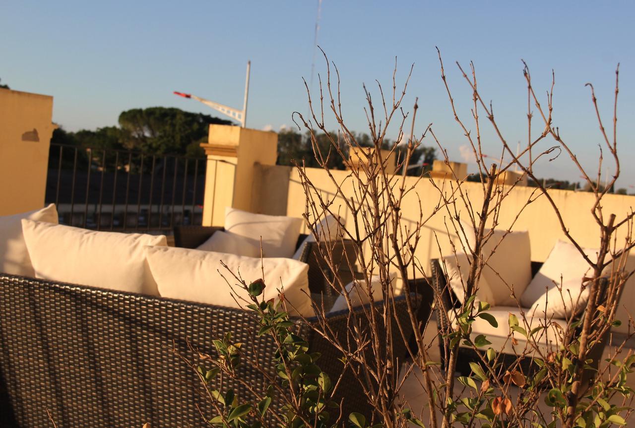 Real Hotel Lujan Exterior photo
